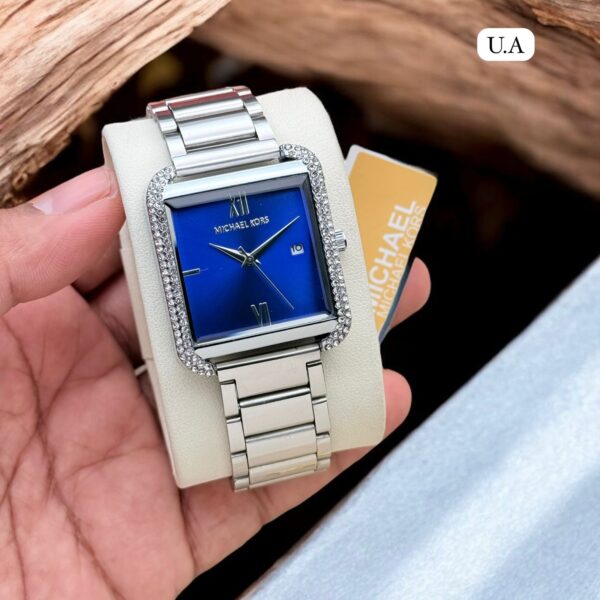 A Watch designed to stand the test of Time.